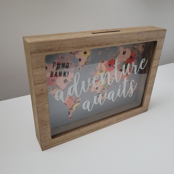 Adventure Funds Wooden Box - Picture 4 of 8